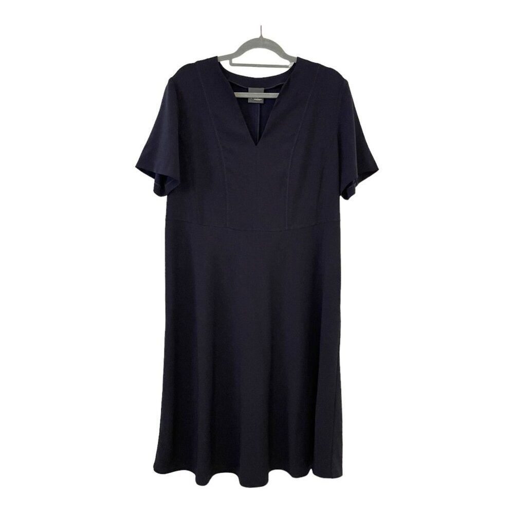 Persona By Marina Rinaldi Size 14 Black Short-Sleeve A-Line Dress With V-Neck